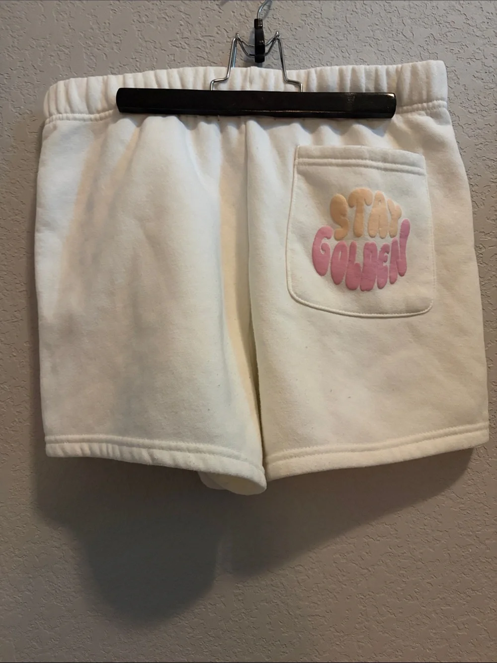 Ocean Drive Cream 'Summer Lovin' Sun Chaser' Shorts and Sweatshirt set